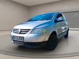 Volkswagen Fox Basis *GETRIEBE+KUPPLUNG-GEWECHSELT*TOP-DEAL - silberne Volkswagen Fox