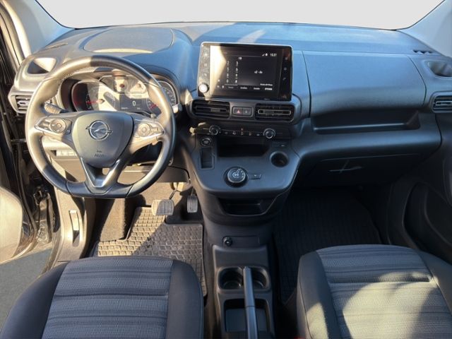 Fahrzeugabbildung Opel Combo Life E Edition XL Rollstuhlrampe