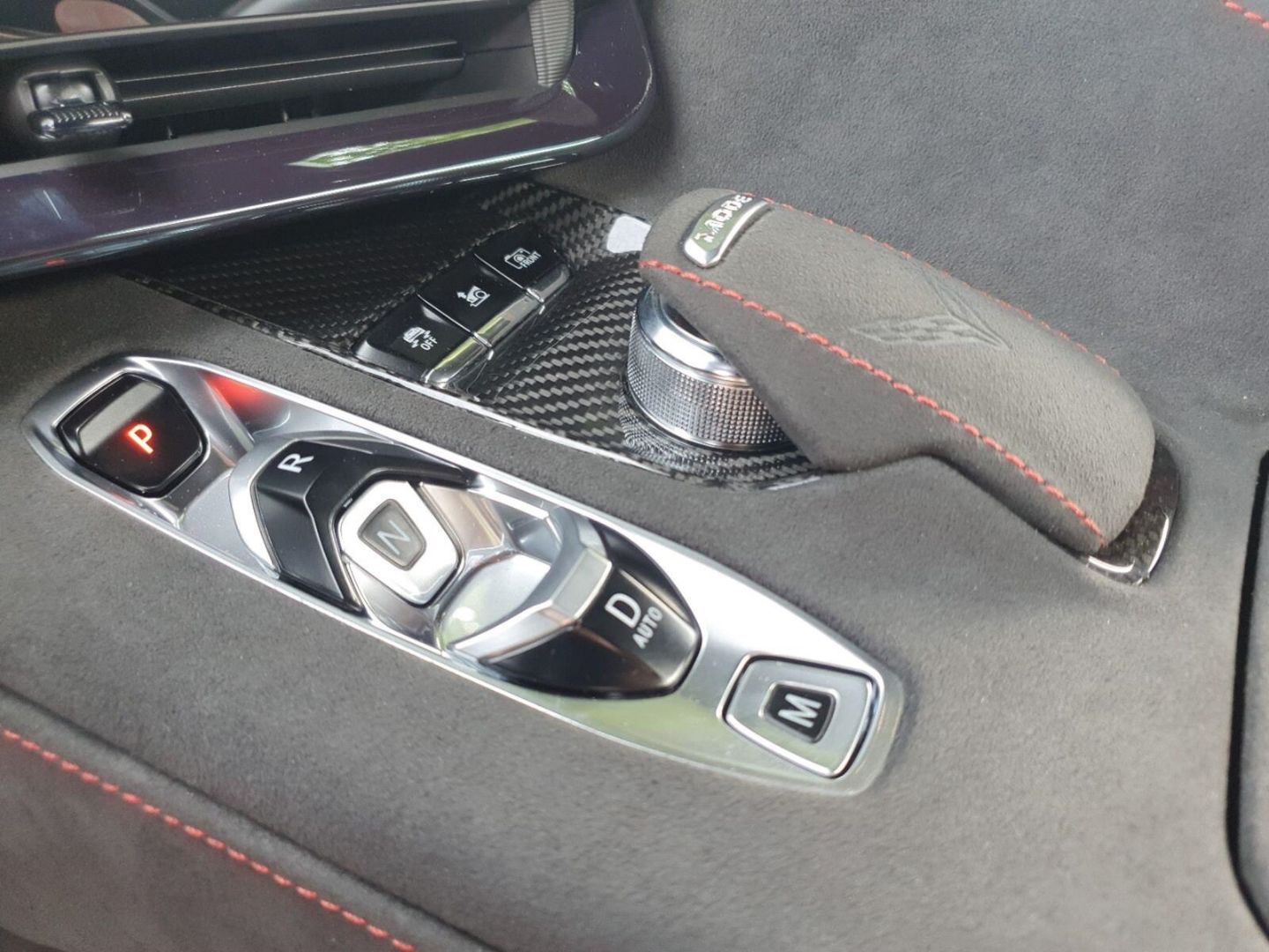 Fahrzeugabbildung Corvette C8 E-Ray Convertible 3LZ mit Werksgarantie