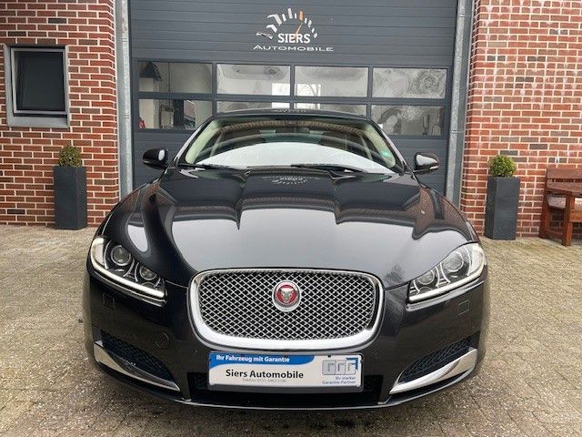 Jaguar XF 2.2D AUTOM,LEDER,AHK,XENON