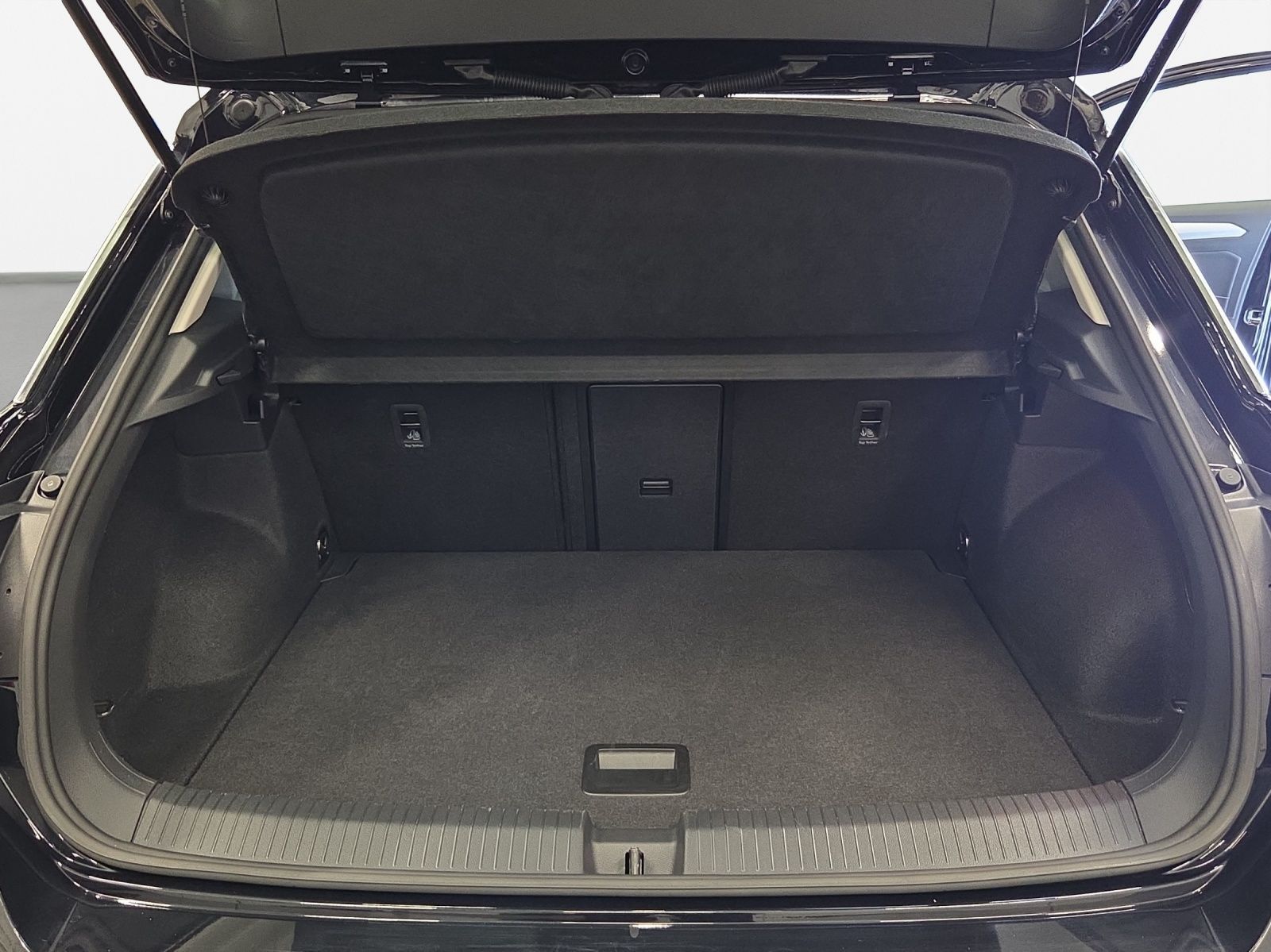 Volkswagen T-Roc - Bild 14