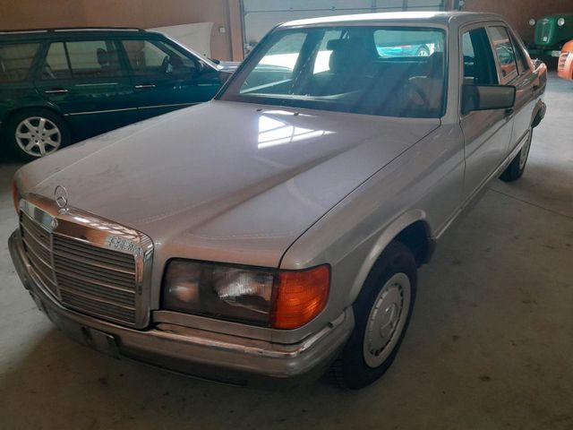 Mercedes-Benz S Klasse 280SE W126