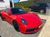 Porsche 992 Carrera S Coupé Carrera S - rote Porsche 992