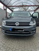 Volkswagen Vw Canddy Highline 2.0 DSG  Behindertenger... - Volkswagen Tiguan: Van