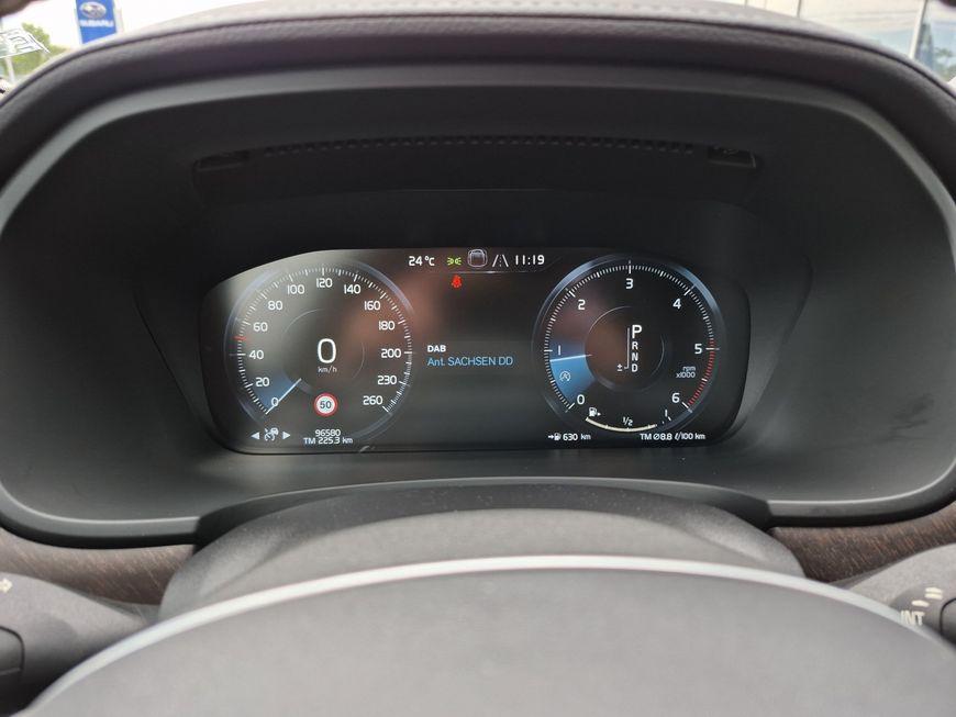 Volvo V90 Cross Country