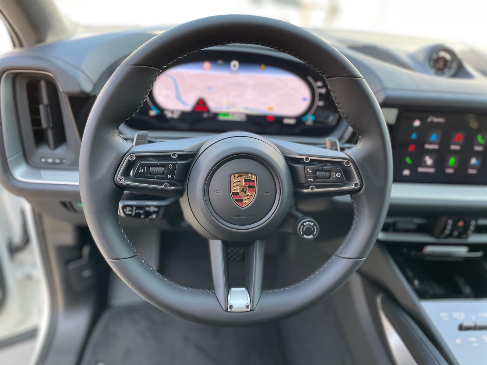 Fahrzeugabbildung Porsche Cayenne E-Hybrid Coupé |ACC|360°|SportDesign|22"