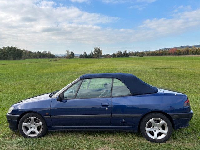 Peugeot 306