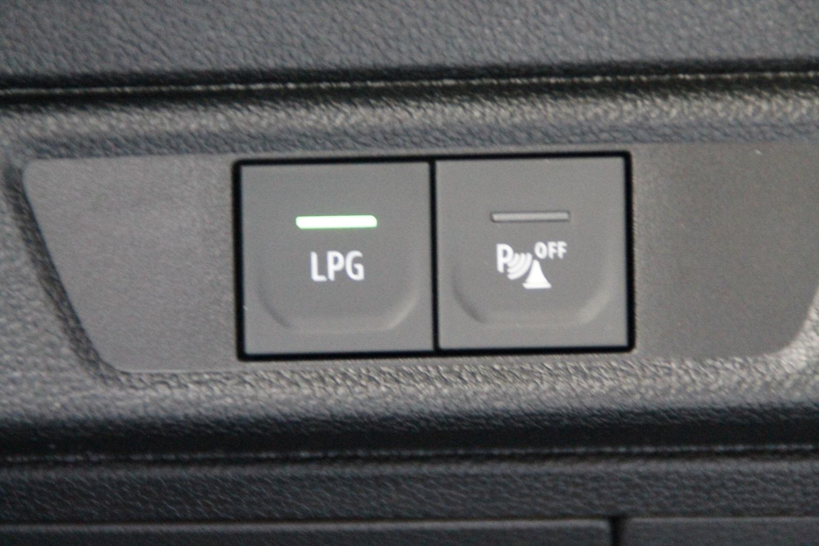 Fahrzeugabbildung Dacia Sandero III Comfort TCe 100 ECO-G