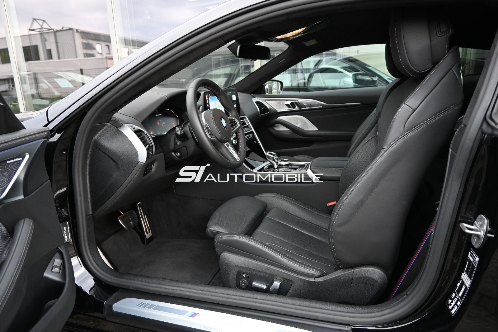 Fahrzeugabbildung BMW M850i xDr. Coupé °UVP 147.170€°B&W°ALCANTARA°