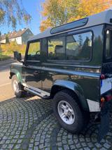 Land Rover Defender 90 TD 5 Station Wagon - - Land Rover aus 2000