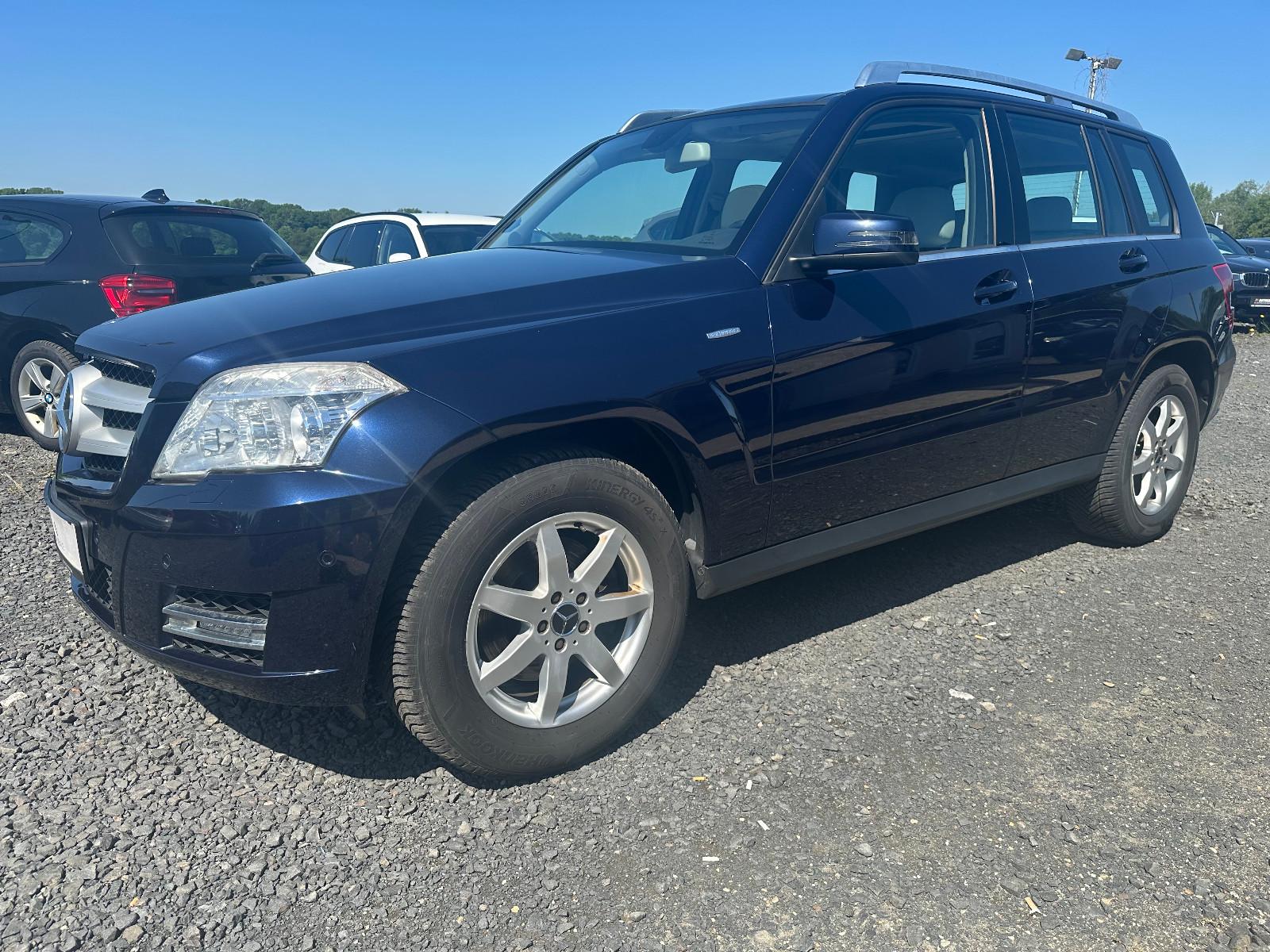 Mercedes-Benz GLK 350 CDI 4Matic*PANORAMA*NAVI*TEILLEDER*PDC*