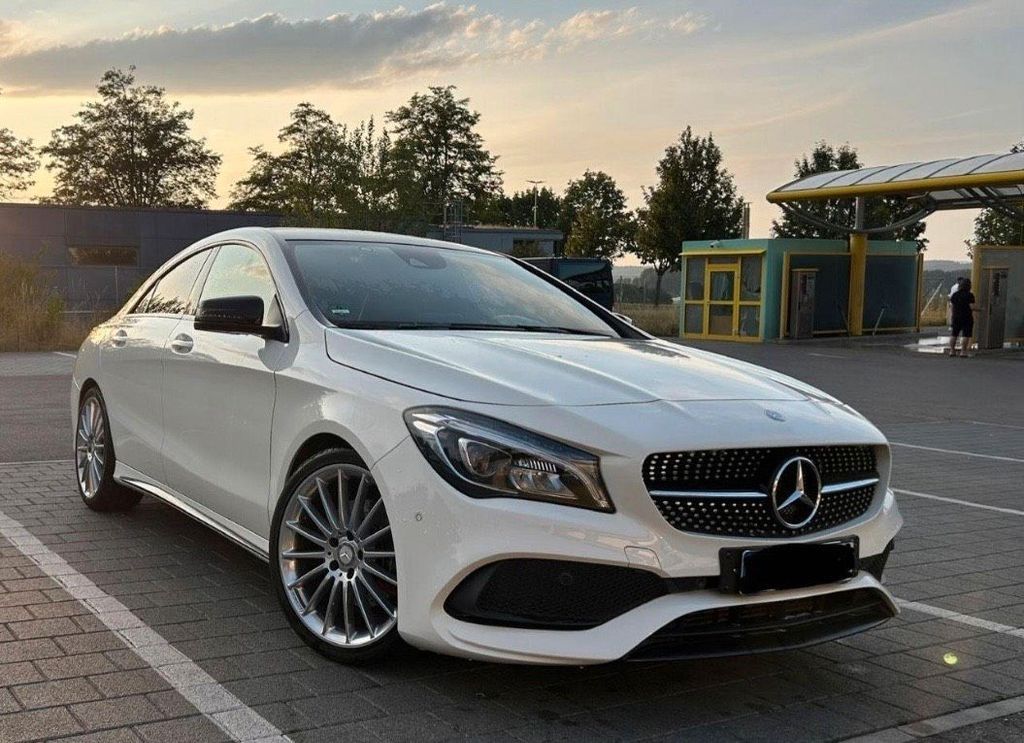 Image of Mercedes-Benz CLA 250