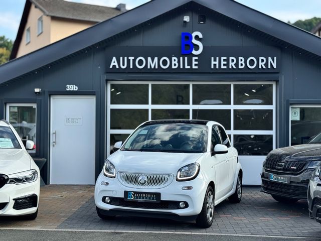 Smart ForFour Passion/Automatik/Navi/Pano/Shz./LED