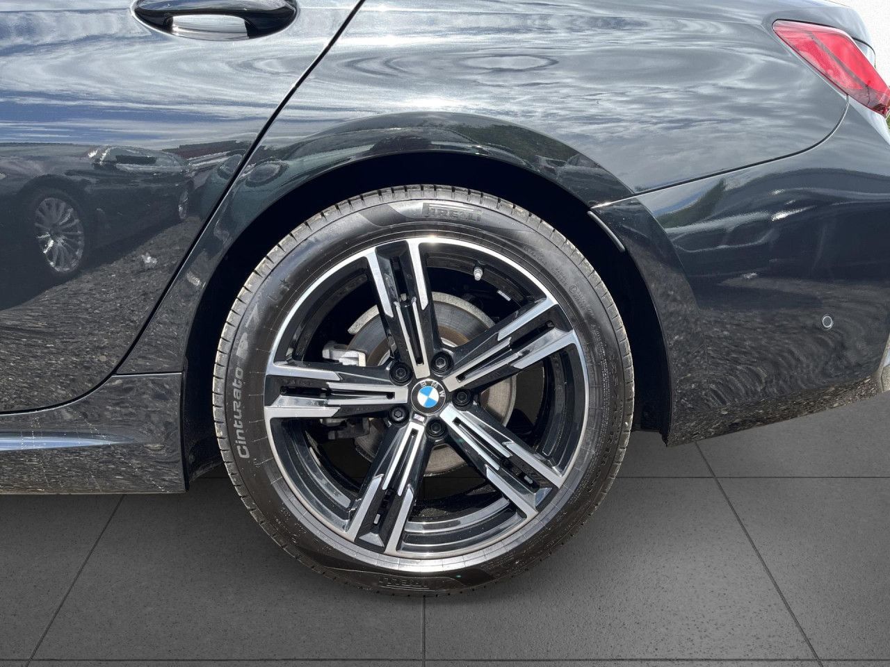 BMW 320 - Bild 17
