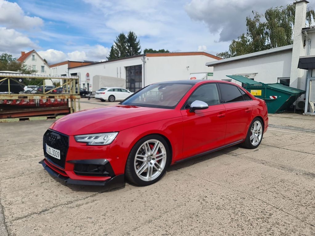 Image of Audi S4