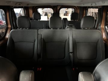 Opel Vivaro B Combi 2,7t *8Sitzer*Navi*AHK*Klima*