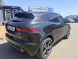 Jaguar E-Pace R-Dynamic S AWD/TOP/AHK/PANO - gebrauchte Jaguar E-Pace aus dem Jahr 2019