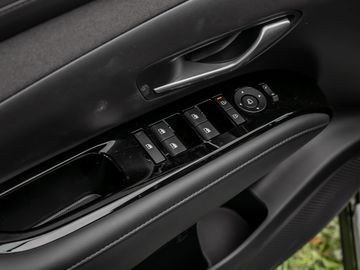 Hyundai Tucson 1.6 Prime Mild-Hybrid 4WD Leder Kamera
