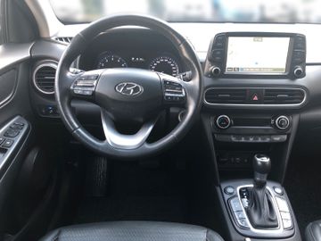 Hyundai Kona Premium 4WD +AHK