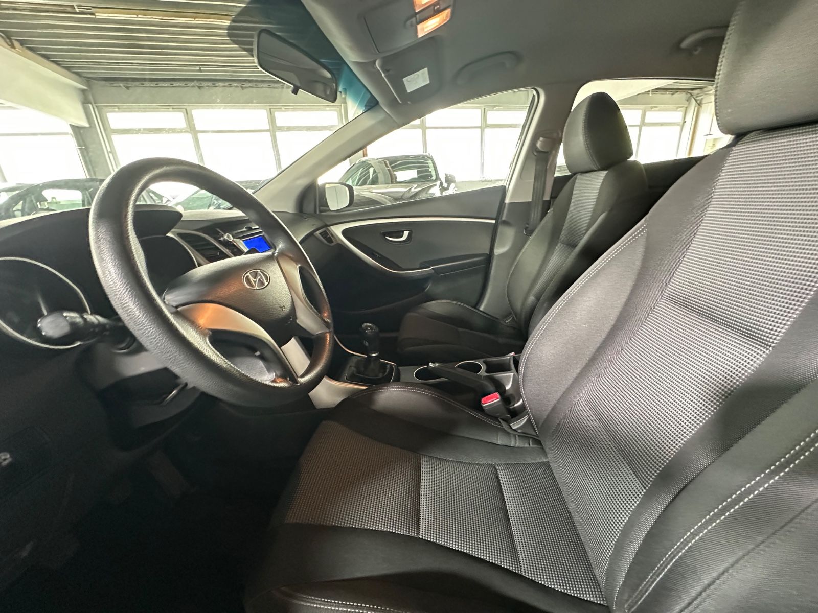 i30 blue Classic*1.Hand*Klima*MFL*LED*HU NEU*Ser