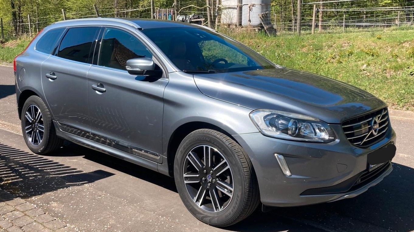 VOLVO XC 60