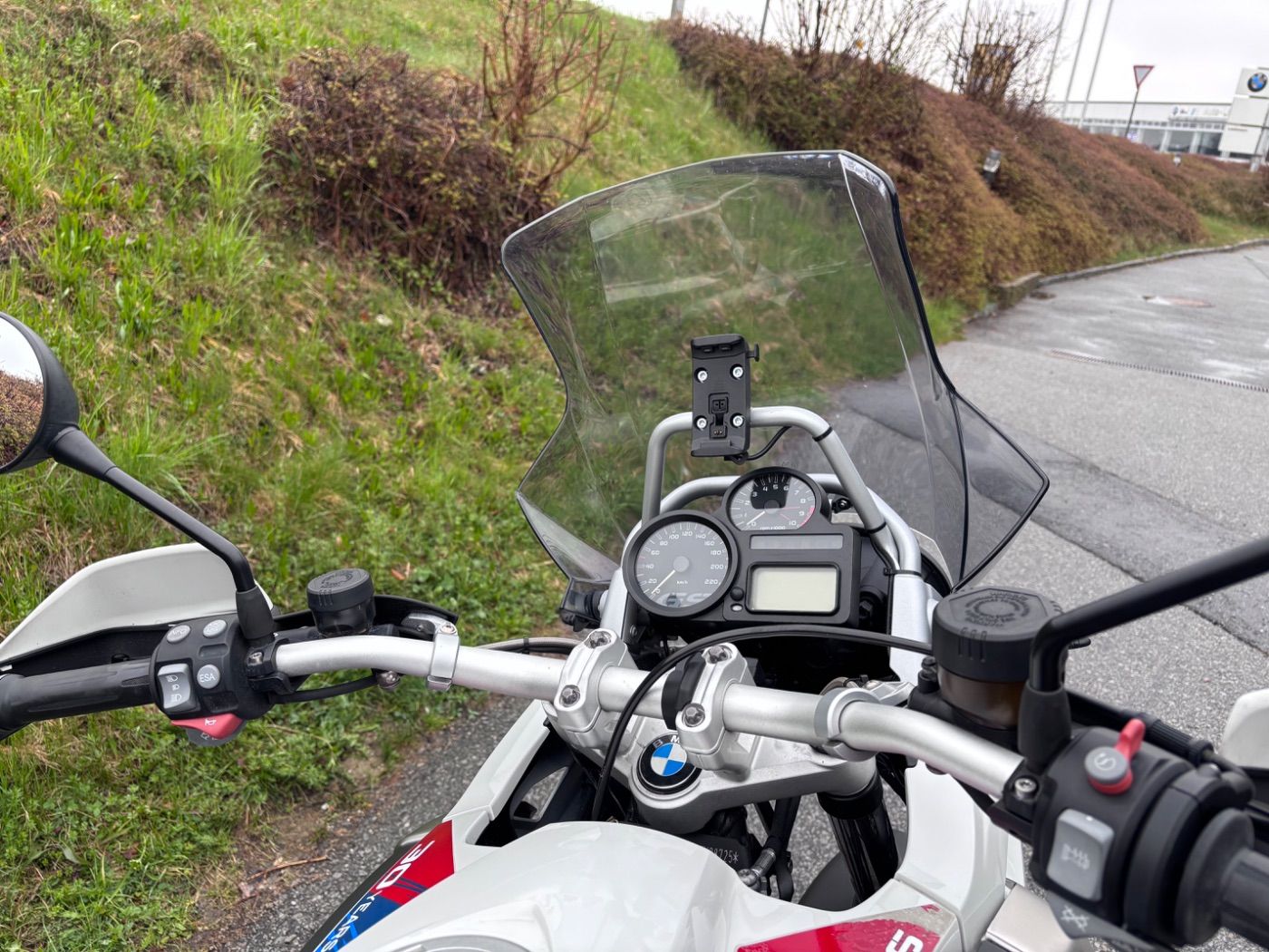 Fahrzeugabbildung BMW R 1200 GS, 30 Jahre Edition, Koffersatz, Sturzb.