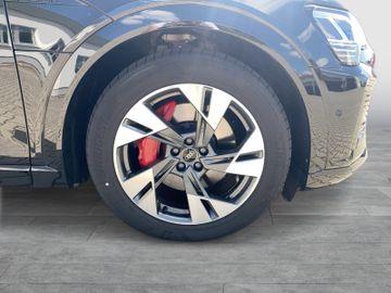 Audi Q8 e-tron - 7