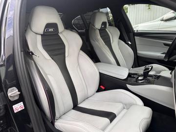 2017 BMW M5 — миниатюра 30