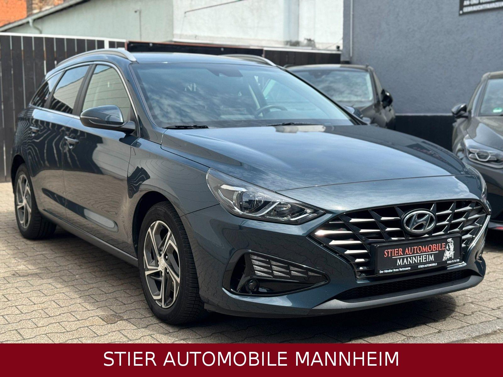 Hyundai i30 cw Trend*AUTOMATIK*KAMERA*KLIMA*56TKM*EURO6