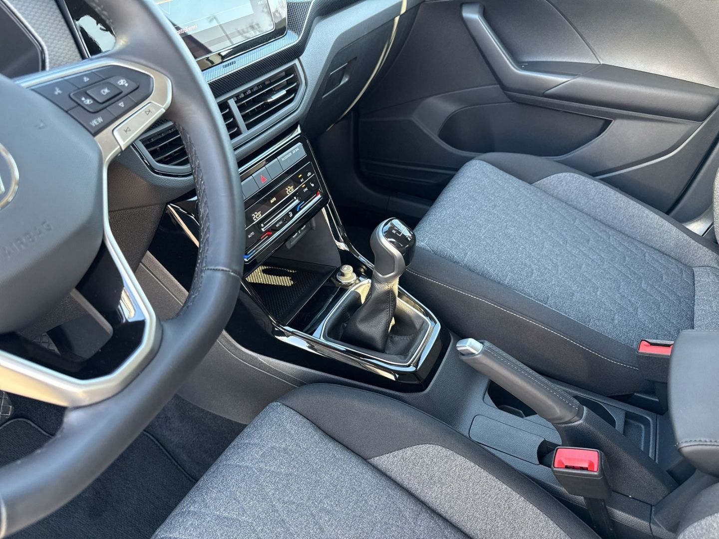 T-Cross 1.0 TSI Life *Navi*SHZ*IQ.DRIVE*