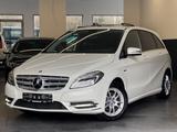 Mercedes-Benz B 180 BlueEfficiency.Navi.SHZ.Bixenon - Mercedes-Benz B 180 in Bonn