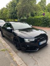 Audi RS5 4.2 FSI S-tronic Quattro - Audi quattro: Sportwagen
