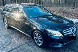 Mercedes-Benz E 220 BlueTEC BE T Edition AVANTG. Auto. Edi...