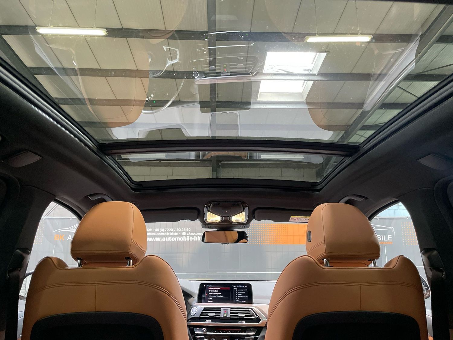 Fahrzeugabbildung BMW X3 xDrive 20d LuxuryLine#Virtual#Pano#Leder#Head
