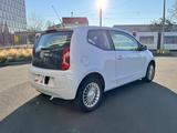 Volkswagen up! 1.0 high up! Winterräder*Navi*Klima*Tempom. - Volkswagen up!: High