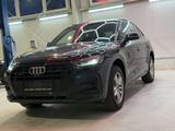 Audi Q5 40 TDI quattro advanced - Audi Q5: Schwarz