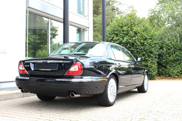 Jaguar XJ V8 Super/ 2. HAND/ DE/ SCHIEBEDACH/ SITZHZG.