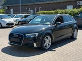 Audi A3 Sportback sport/PDC/Automatik/LED/1.Hand/ - Audi A3: Automat