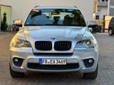 BMW X5 xDrive30d - - BMW X5 aus 2010 mit Diesel-Antrieb