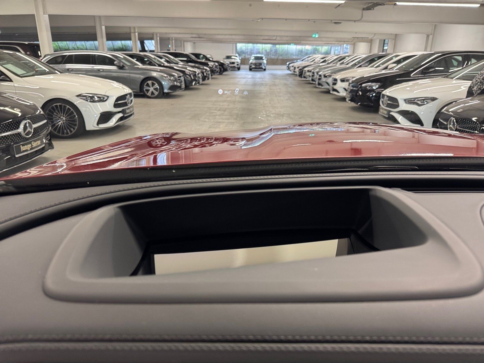 Fahrzeugabbildung Mercedes-Benz GLC 300 e 4M*AMG*Pano*AHK*DigitalL*Distronic*360