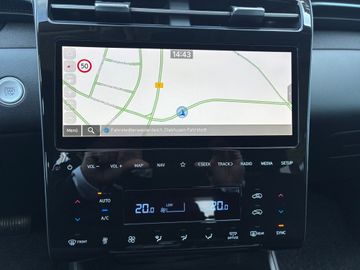 Hyundai TUCSON - 8