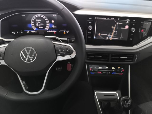 Fahrzeugabbildung Volkswagen Polo 1.0 TSI Move LED NAVI LANE-ASSIST APP-CONNE
