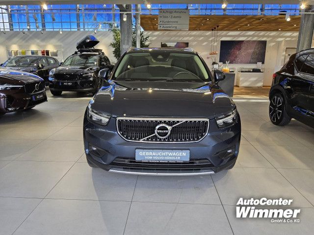 Foto Nummer 2: VOLVO XC 40