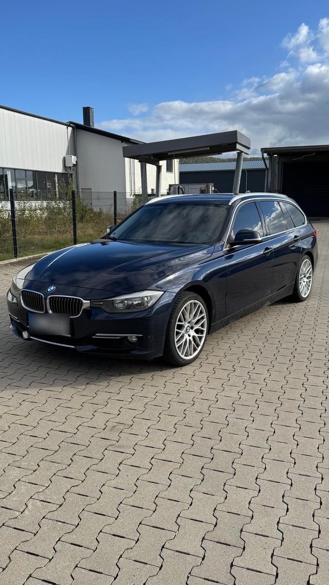 BMW 330
