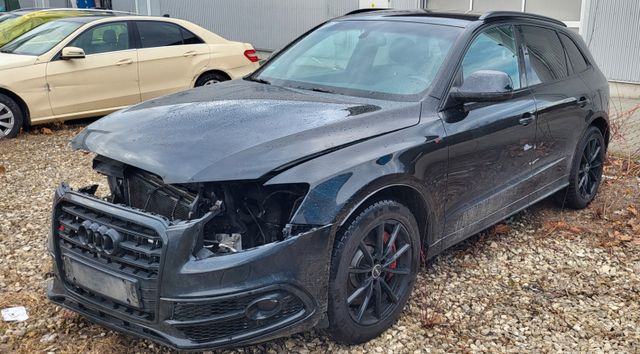 Audi SQ5 3.0 TDI quattro / Unfall / Airbag ok