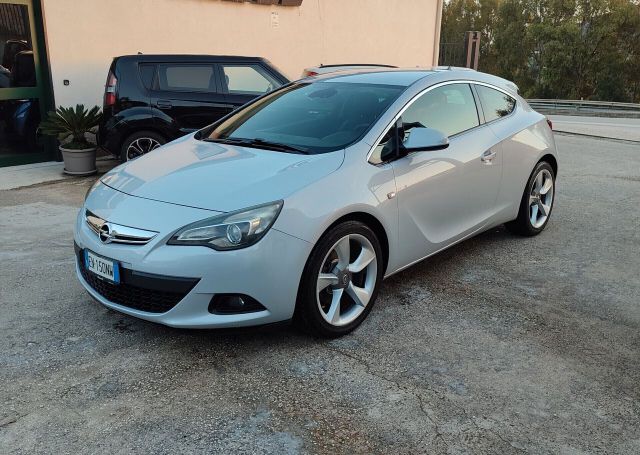 Opel Astra GTC 2.0 CDTI 165CV S&S 3 porte Cosmo 