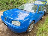 Volkswagen Golf 1.8 Standard - Volkswagen Golf: Standard