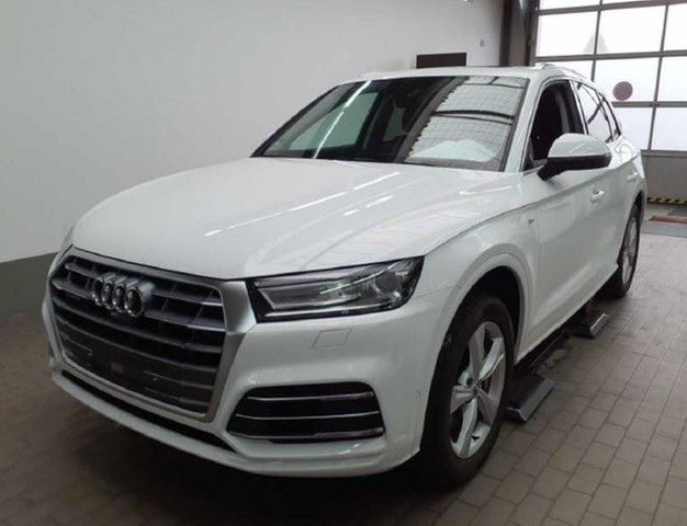 Audi Q5 50 TFSI e quattro design S tronic Pano Navi