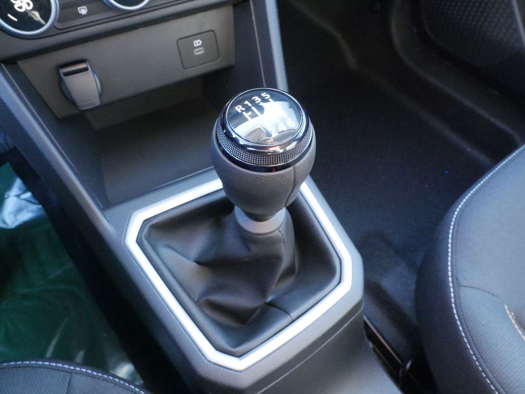 Fahrzeugabbildung Dacia Sandero Stepway Expression TCe 90