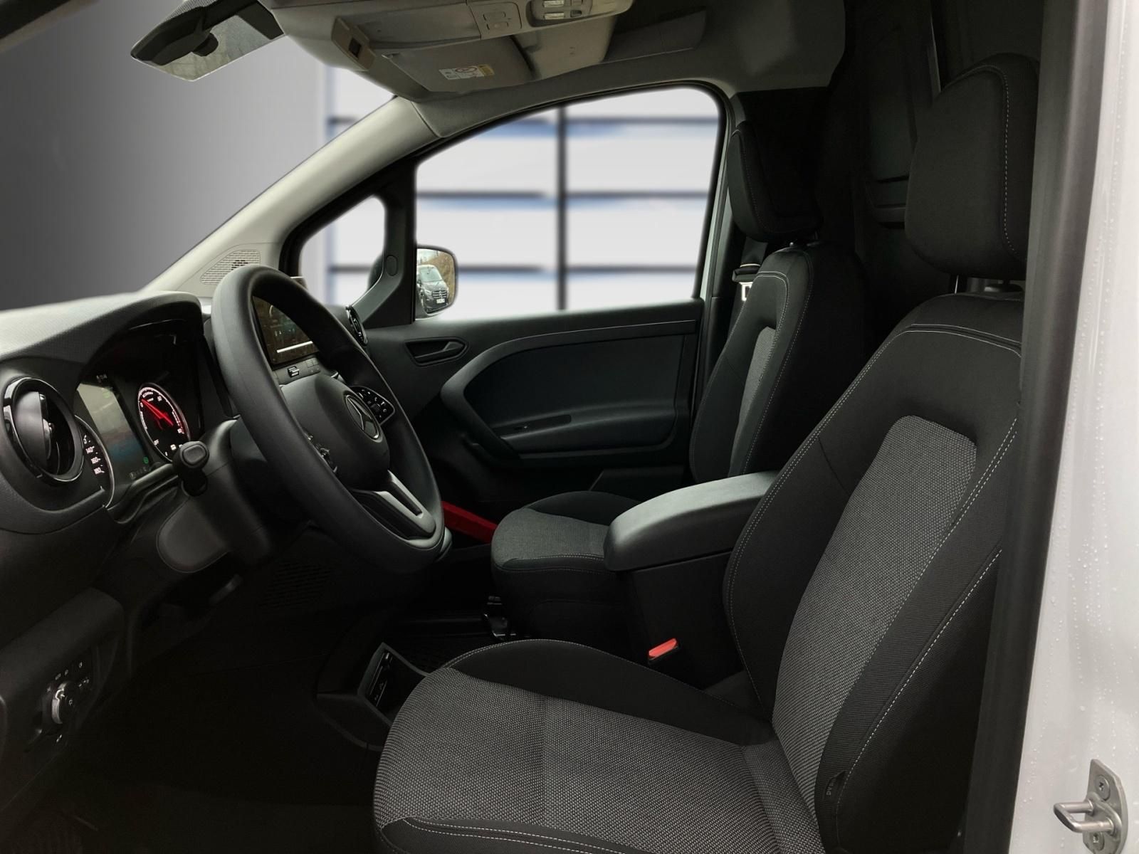 Fahrzeugabbildung Mercedes-Benz eCitan KA/L 2xKlima AHK AUT Kam. KeyLess KlimaA